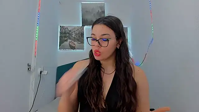 RedAssHottie online show from January 28, 2025, 7:11 am