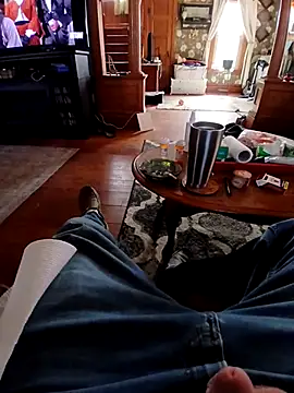 FragrantToe529 online show from March 9, 2026, 7:18 pm