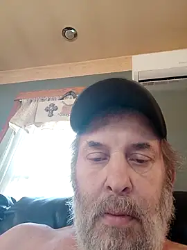 FragrantToe529 online show from March 22, 2026, 6:33 pm