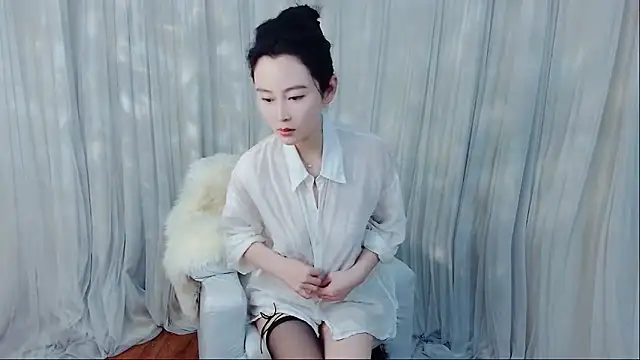 HCOCO online show from April 23, 2026, 1:57 pm