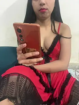 Snapshot of hotcharrryyyy chatting on May 8, 2026, 8:03 pm hotcharrryyyy online show from May 8, 2026, 8:03 pm
