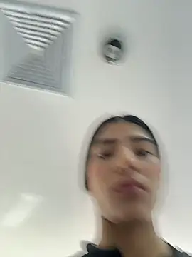 Ema Rose  online show from April 20, 2026, 2:42 pm