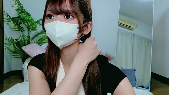Snapshot of Kiki-jpn chatting on May 12, 2026, 11:40 am Kiki-jpn online show from May 12, 2026, 11:40 am