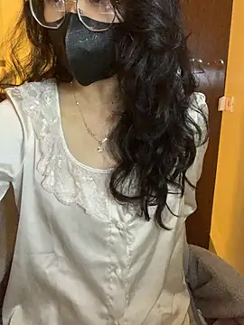 Sofiababy22 online show from February 5, 2026, 12:43 pm