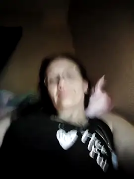 CrownedCuppa online show from April 22, 2026, 9:44 am