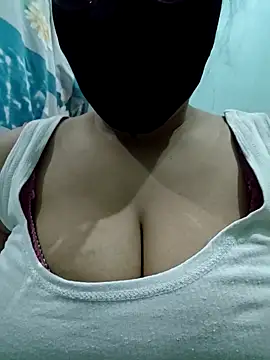 suman bhabhi001 online show from April 21, 2026, 3:50 pm