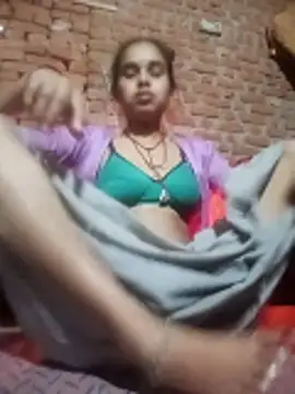 Fency Love143 online show from February 12, 2026, 11:22 pm