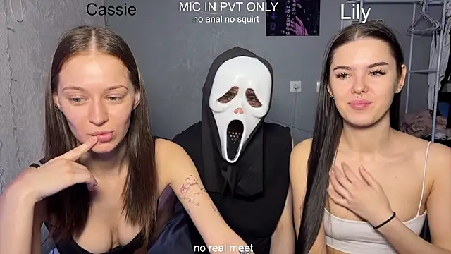 girls secrets online show from March 26, 2026, 10:21 am