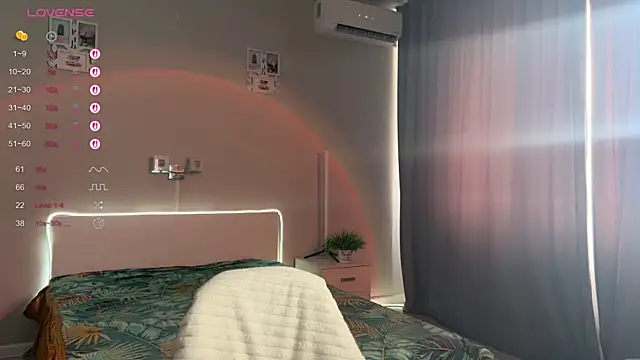 Katherine   Ross online show from April 24, 2026, 8:50 am