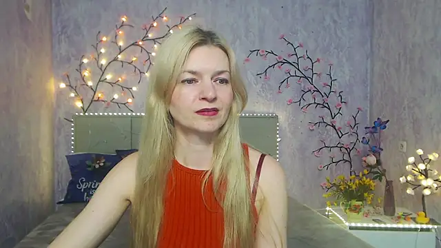 MelissaTyler online show from April 21, 2026, 11:49 am