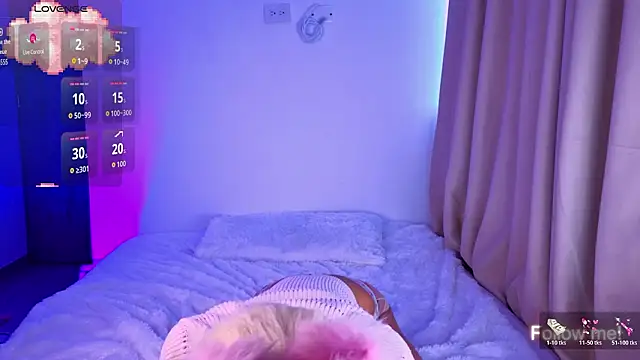 Kitsuneplay  online show from February 9, 2026, 9:41 pm