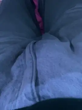 LittleGuy 2007 online show from December 22, 2025, 1:02 am