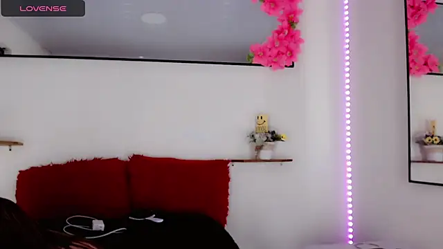 Yara Atwan online show from February 13, 2026, 9:22 pm