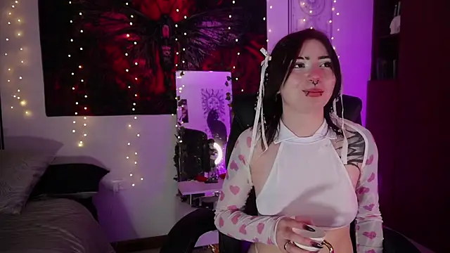 miami 18  online show from April 21, 2026, 2:26 am