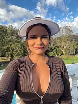 Irina Velvett online show from July 14, 2026, 10:26 pm