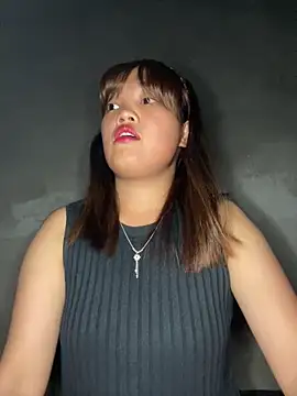 Wendy-2 online show from April 23, 2026, 2:19 pm