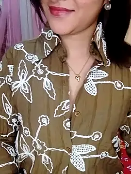 Saumyy online show from April 13, 2026, 5:18 pm