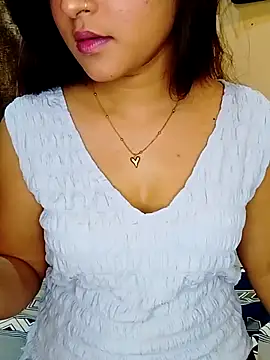 Saumyy online show from April 20, 2026, 5:26 pm