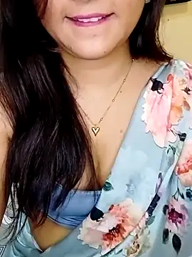 Saumyy online show from April 21, 2026, 1:42 am