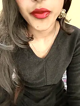 Yours-Zeenat online show from April 14, 2026, 4:18 am