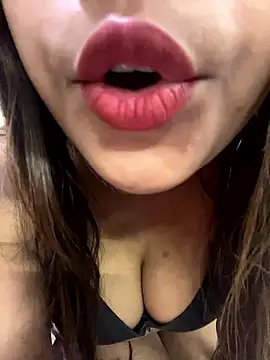 Snapshot of Luxuryalexa986 chatting on January 10, 2026, 6:15 am Luxuryalexa986 online show from January 10, 2026, 6:15 am