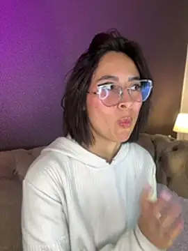 Snapshot of luna_gv chatting on February 2, 2026, 12:26 pm luna gv online show from February 2, 2026, 12:26 pm