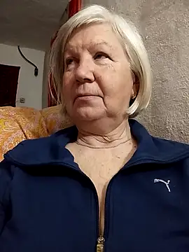 KlaudiaDarling online show from March 3, 2026, 10:59 pm