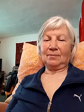 KlaudiaDarling online show from March 28, 2026, 11:10 am