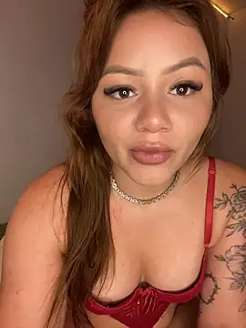 Isisbennett online show from April 18, 2026, 6:45 pm