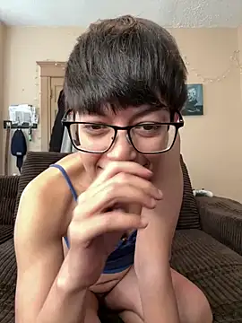 FaiiryArii online show from April 20, 2026, 7:26 pm