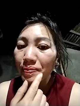 Lovephay8x online show from March 12, 2026, 1:17 pm