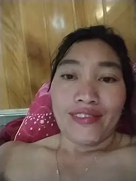 Snapshot of Lovephay8x chatting on June 3, 2026, 1:03 pm Lovephay8x online show from June 3, 2026, 1:03 pm