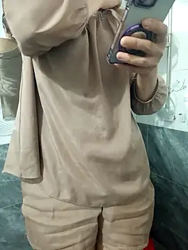 congchua977 online show from April 22, 2026, 10:28 am