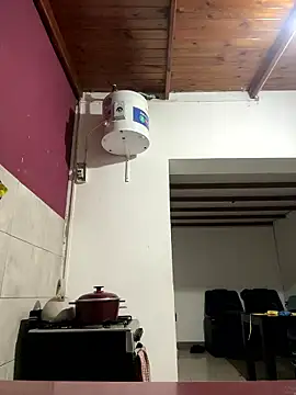 donatella07 online show from January 14, 2026, 11:31 pm