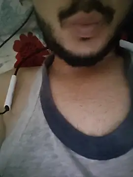 amazingboyyy12 online show from April 22, 2026, 8:50 am