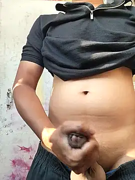 jerryrooh69 online show from February 18, 2026, 11:17 am