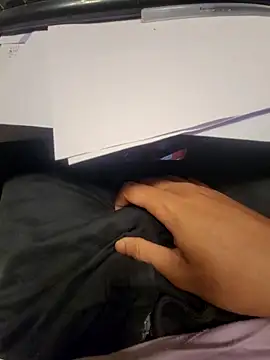 jerryrooh69 online show from March 31, 2026, 10:37 am