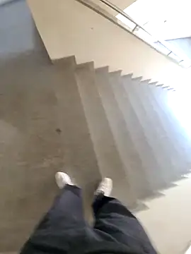 jerryrooh69 online show from April 21, 2026, 8:09 am