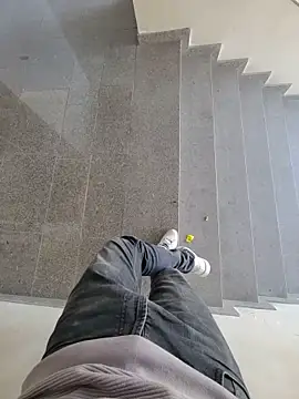 Snapshot of jerryrooh69 chatting on May 19, 2026, 8:31 am jerryrooh69 online show from May 19, 2026, 8:31 am