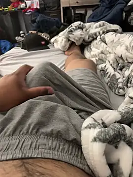 elpapigrande12 online show from April 24, 2026, 3:09 am