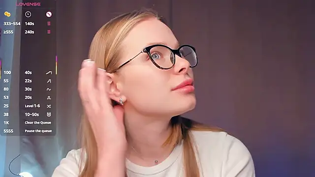 Icehoneybyte online show from February 8, 2026, 7:01 am