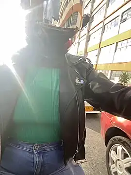 Scarlet auraa online show from April 23, 2026, 10:12 pm