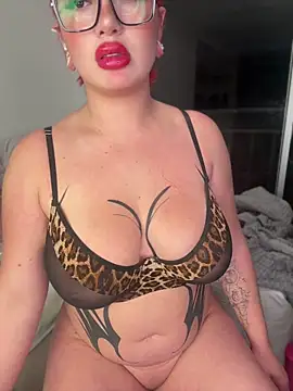 Talia Foxx online show from June 14, 2026, 2:24 am