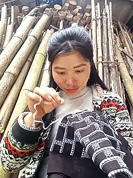 Hiniyk2 online show from January 11, 2026, 6:18 am