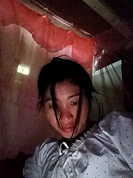 Hiniyk2 online show from April 20, 2026, 12:35 am