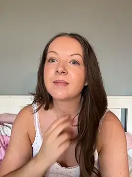 Nova-Vixen online show from February 28, 2026, 9:10 am