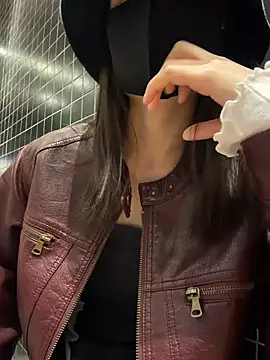 ZJbaby online show from March 31, 2026, 12:49 pm