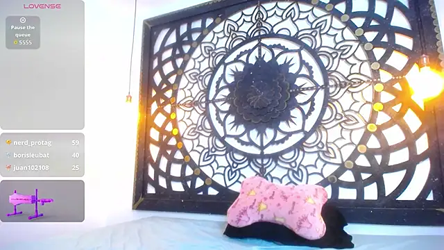 salome willianss online show from February 14, 2026, 12:13 pm