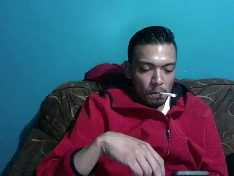 latinomoreno95 online show from January 17, 2026, 2:05 am