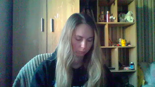 VikiLove765 online show from March 4, 2026, 3:29 pm